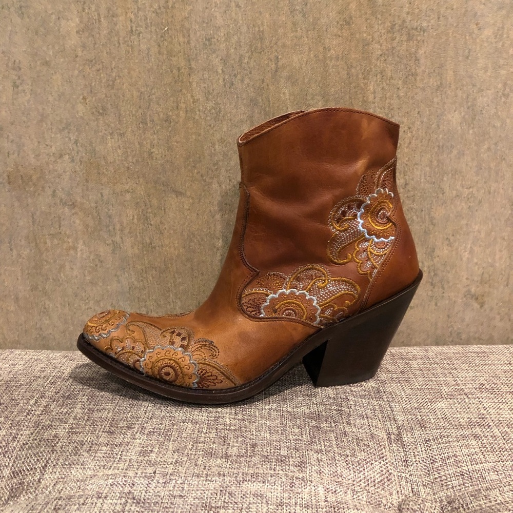 Dan Post Brown Western Ankle Booties